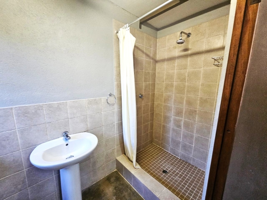 To Let 1 Bedroom Property for Rent in Buffelshoek AH North West